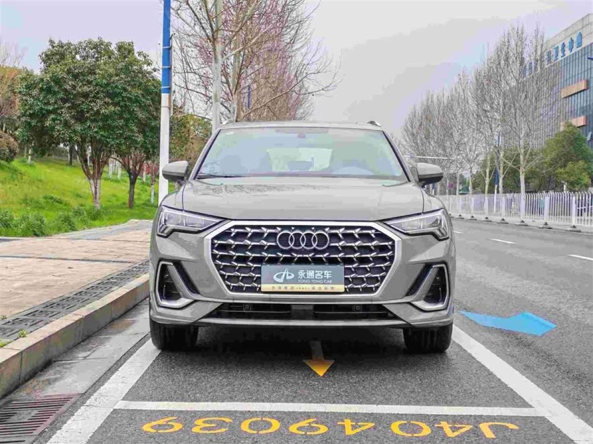 奧迪 奧迪Q3  2024款 40 TFSI 時尚動感型圖片