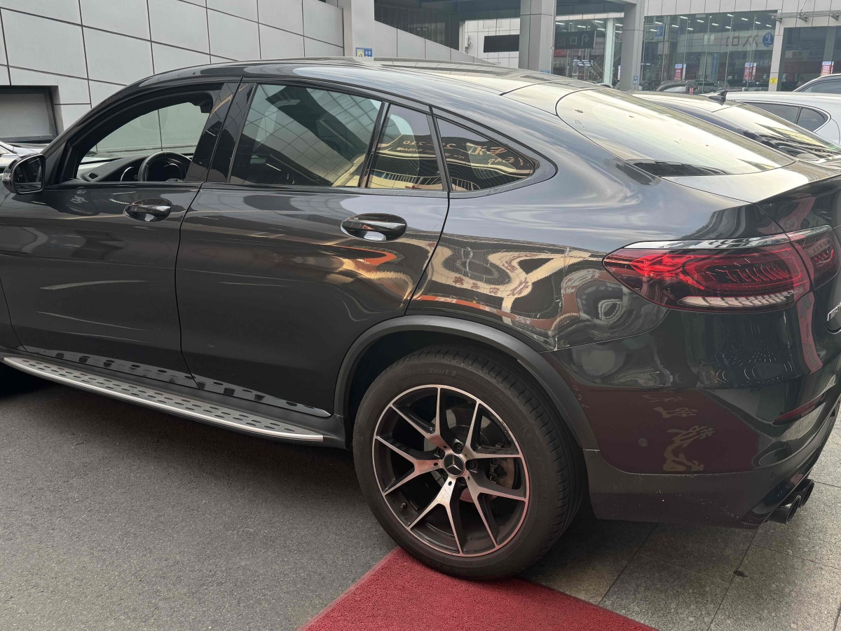 奔驰 奔驰GLC轿跑 AMG  2020款 AMG GLC 43 4MATIC 轿跑SUV图片