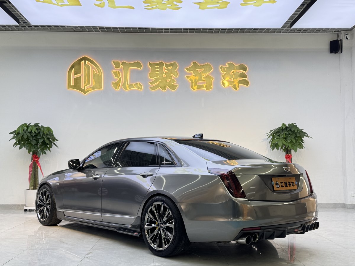 凱迪拉克 CT6  2017款 28T 領(lǐng)先型圖片