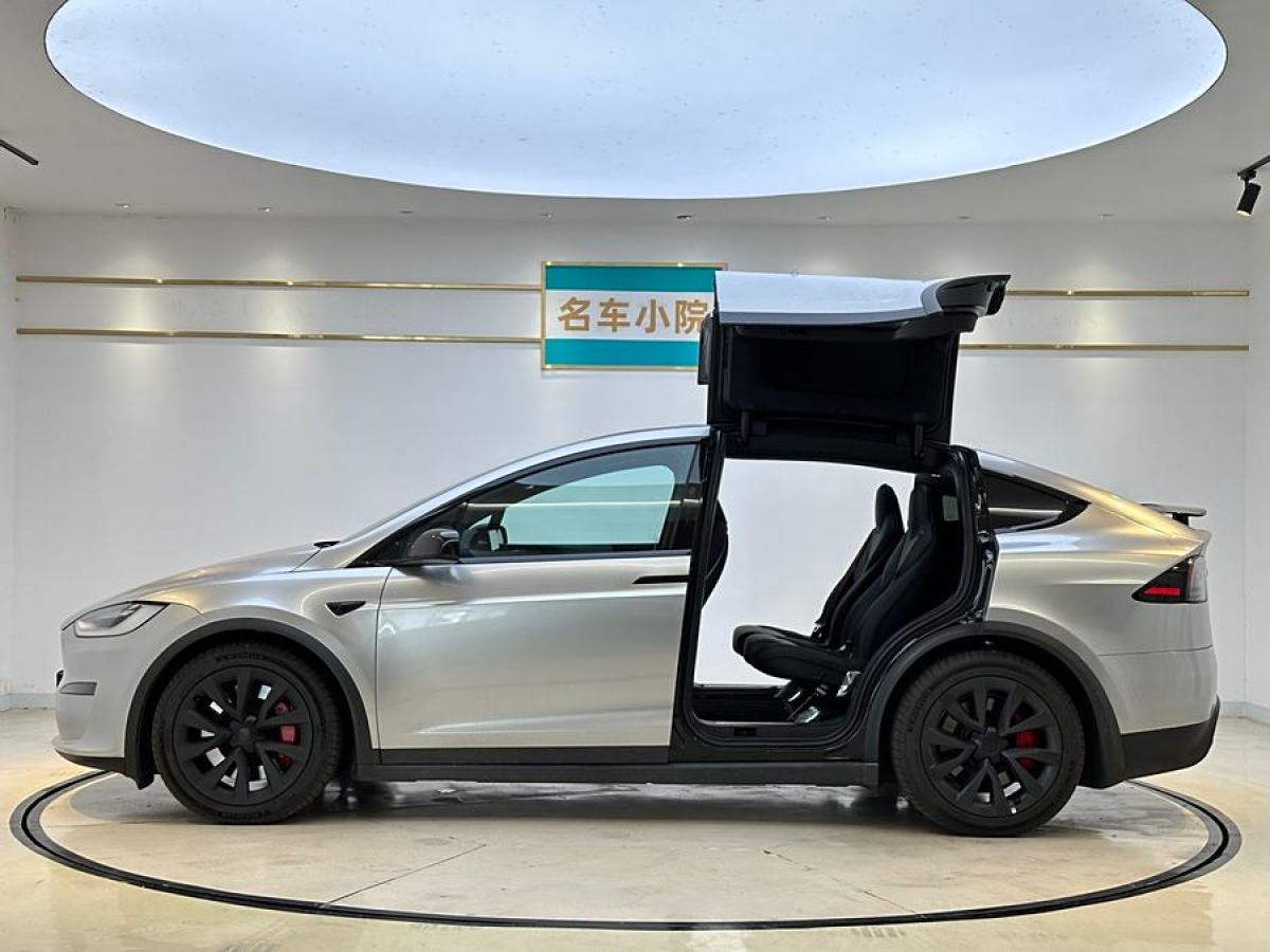 特斯拉 Model X  2023款 三電機(jī)全輪驅(qū)動(dòng) Plaid版圖片