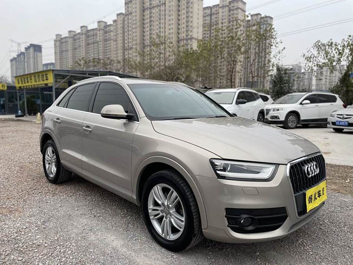 奧迪 奧迪Q3  2015款 35 TFSI quattro百萬紀(jì)念舒享型圖片