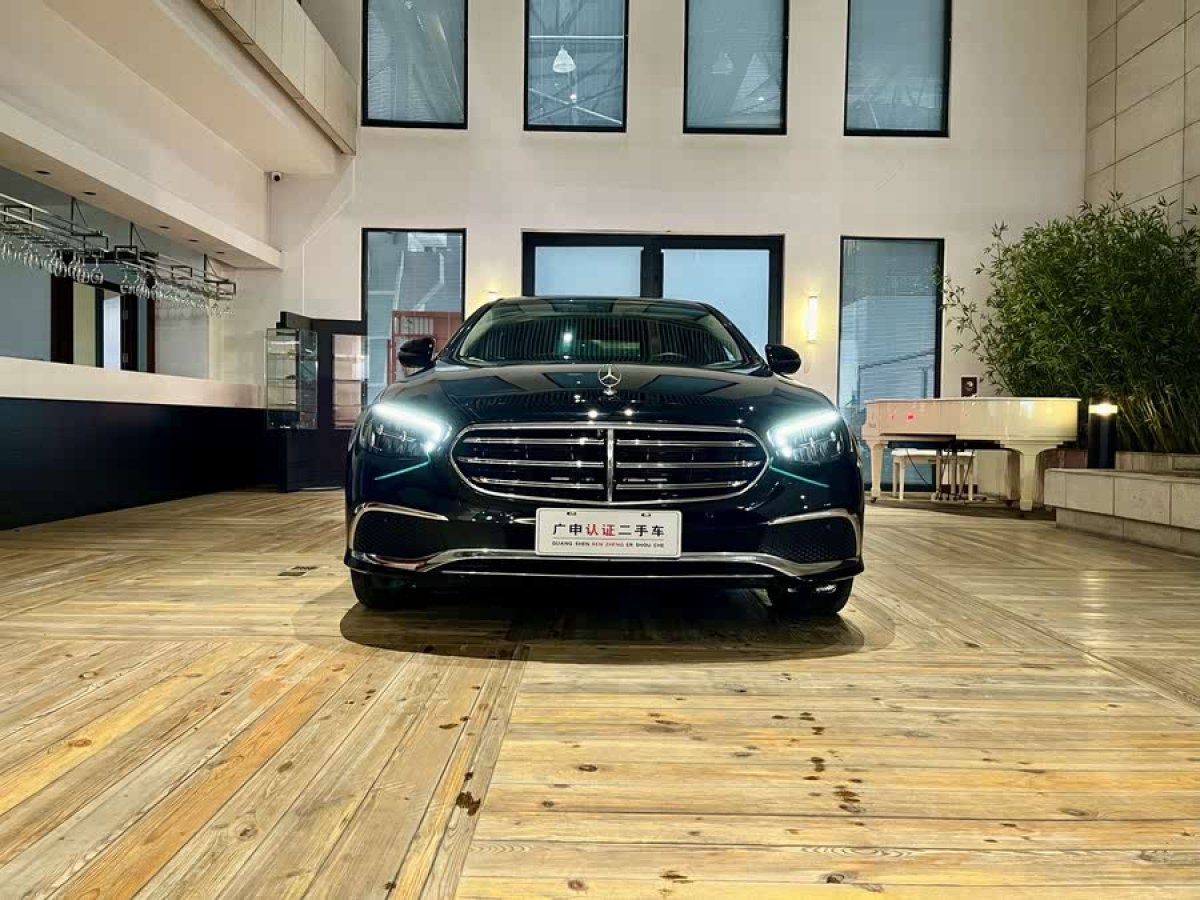 奔馳 奔馳E級  2023款 改款 E 300 L 豪華型圖片