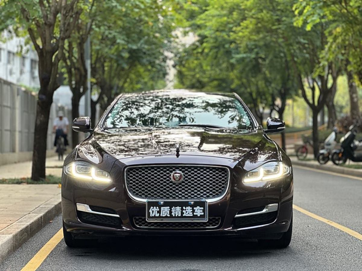 2019年1月捷豹 XJ  2016款 XJL 3.0 SC 兩驅典雅商務版