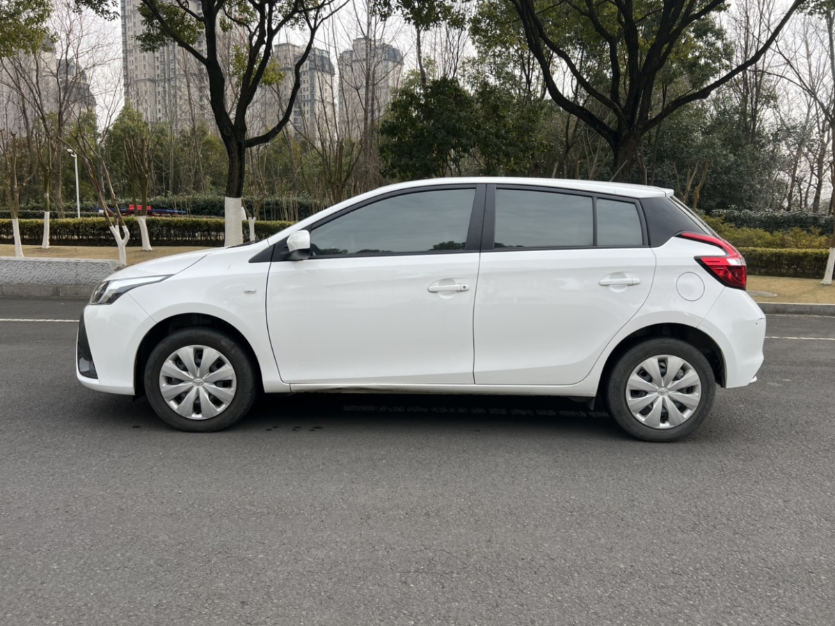 豐田 YARiS L 致炫  2021款 1.5L CVT領(lǐng)先版圖片