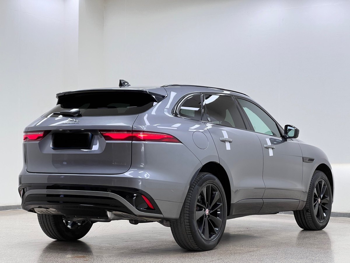 捷豹 F-PACE  2022款 P250 R-Dynamic BLACK圖片