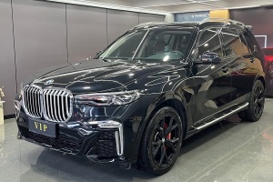 寶馬X7 寶馬 xDrive40i 領(lǐng)先型豪華套裝