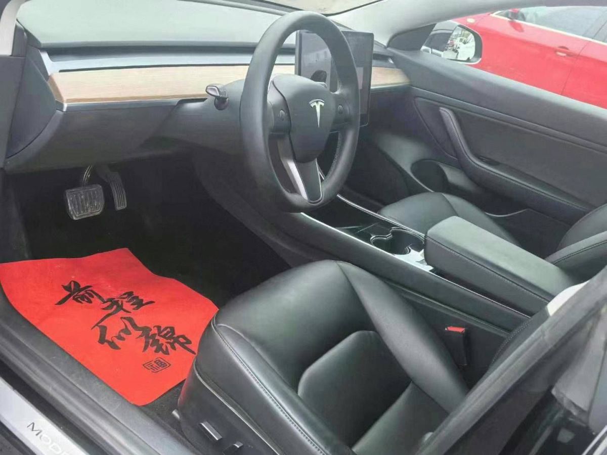 特斯拉 Model S  2021款 Plaid Plus 版圖片