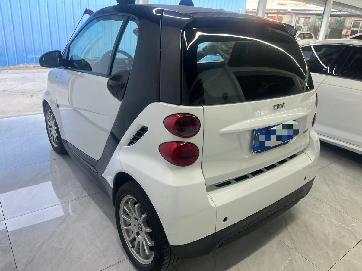 2014年1月smart fortwo  2012款 1.0 MHD 硬頂標(biāo)準(zhǔn)版