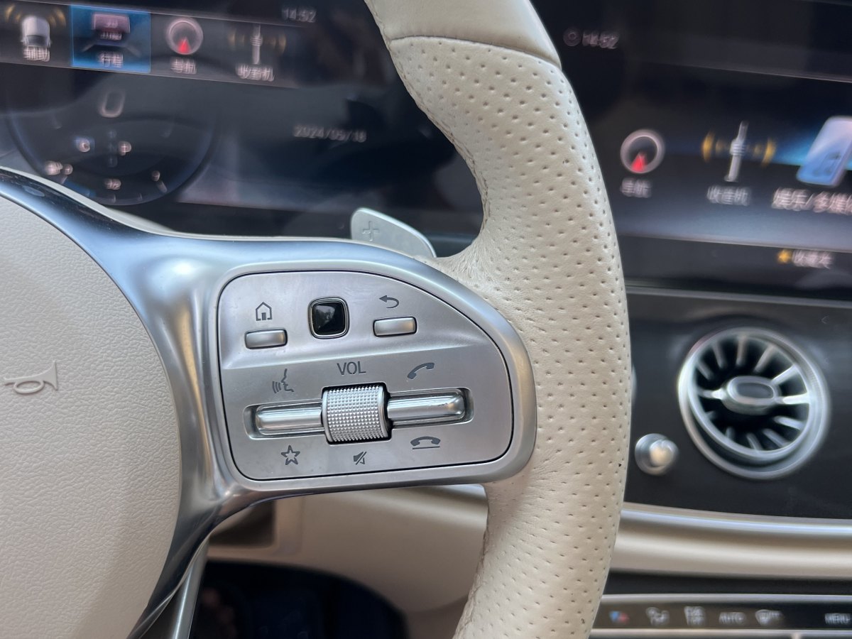 奔馳 奔馳E級  2020款 改款 E 300 L 時尚型圖片