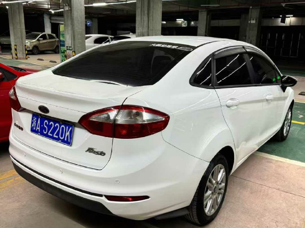 福特 福克斯  2013款 2.0T ST 標準版圖片