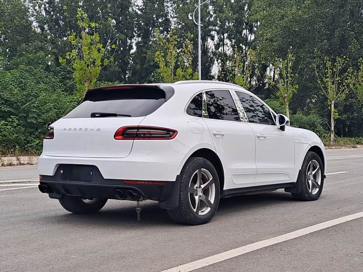 保時(shí)捷 Macan  2014款 Macan 2.0T圖片