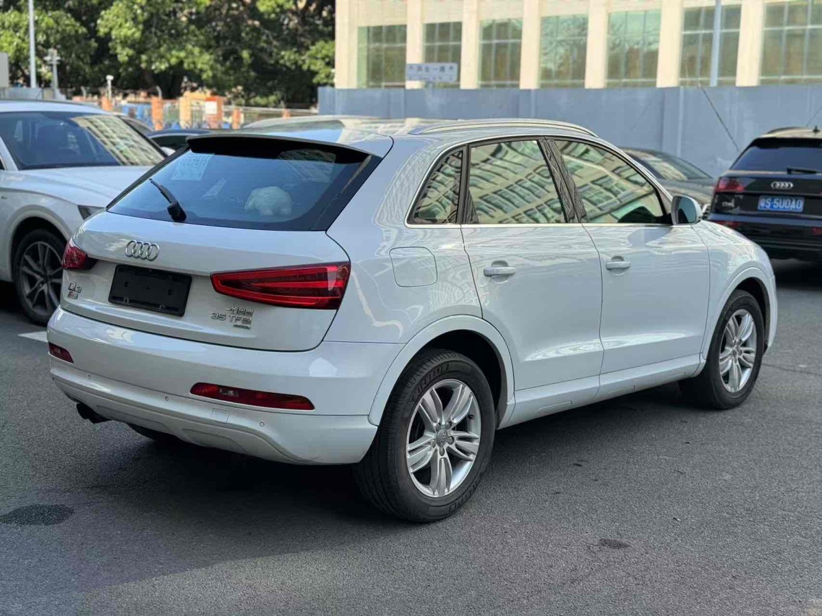 奧迪 奧迪Q3  2015款 35 TFSI quattro 技術(shù)型圖片