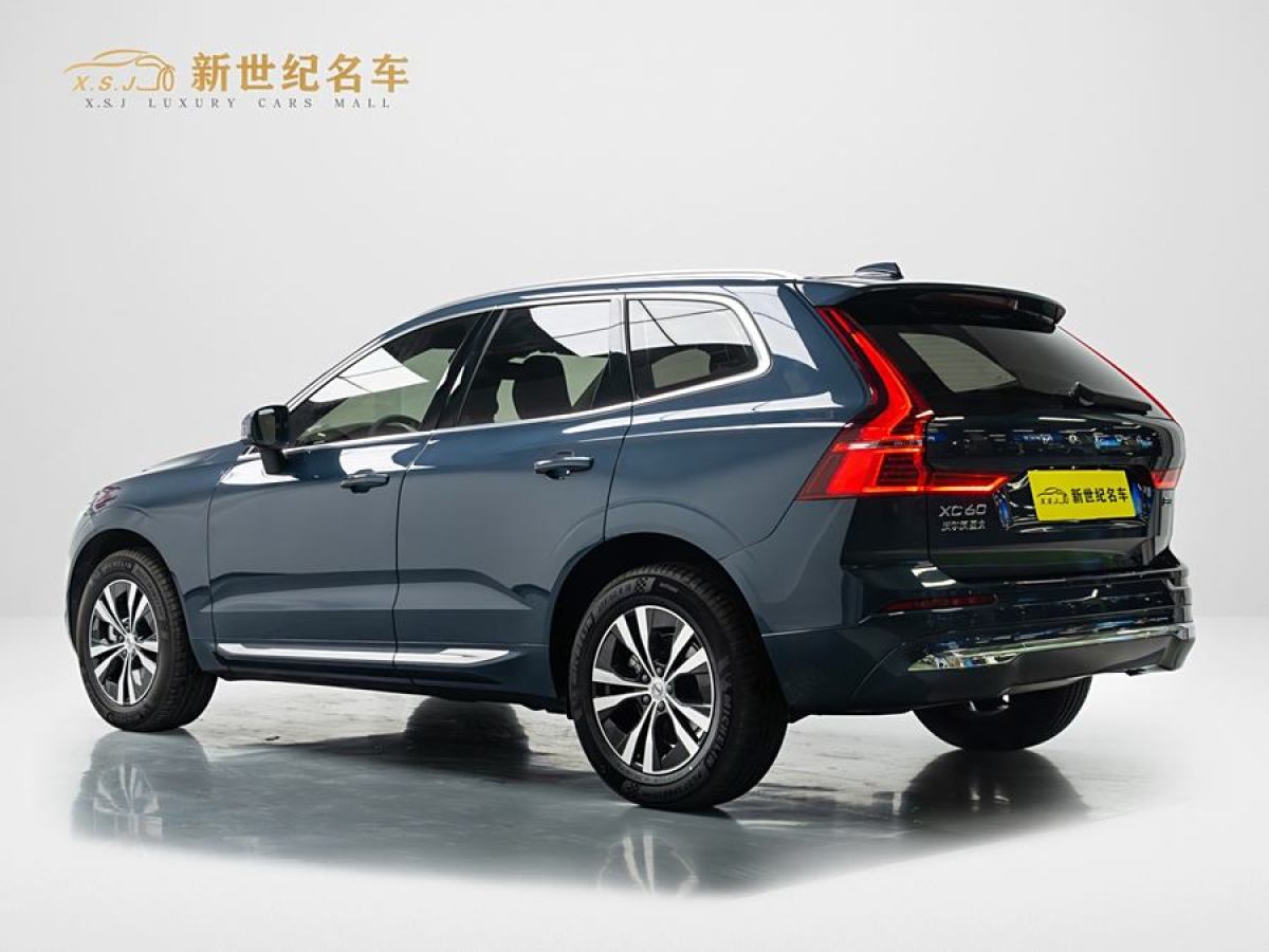 沃爾沃 XC60  2022款 B5 四驅智逸豪華版圖片