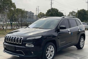 自由光 Jeep 2.4L 領先版