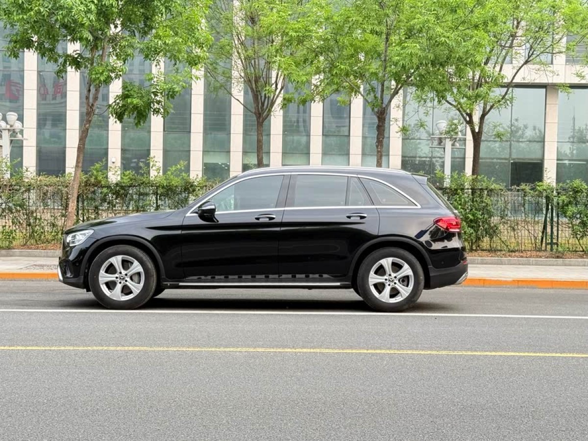 奔馳 奔馳GLC  2018款 改款 GLC 260 4MATIC 動(dòng)感型圖片