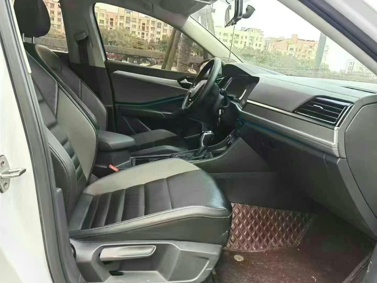 大眾 速騰  2019款 200TSI 手動時尚型圖片