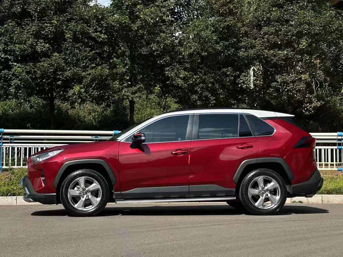 2019年11月豐田 RAV4榮放  2019款 2.0L CVT兩驅風尚X限量版 國V