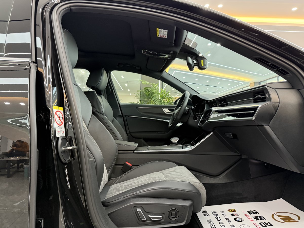 奧迪 奧迪A6L  2024款 45 TFSI quattro 臻選動感型圖片
