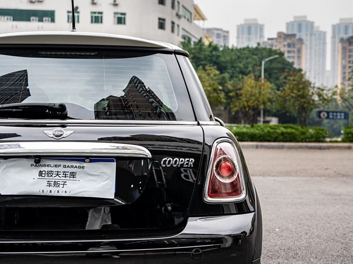 2012年4月MINI MINI  2012款 1.6L COOPER Baker Street