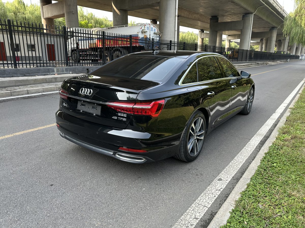 奧迪 奧迪A6L  2019款 45 TFSI 臻選動(dòng)感型圖片