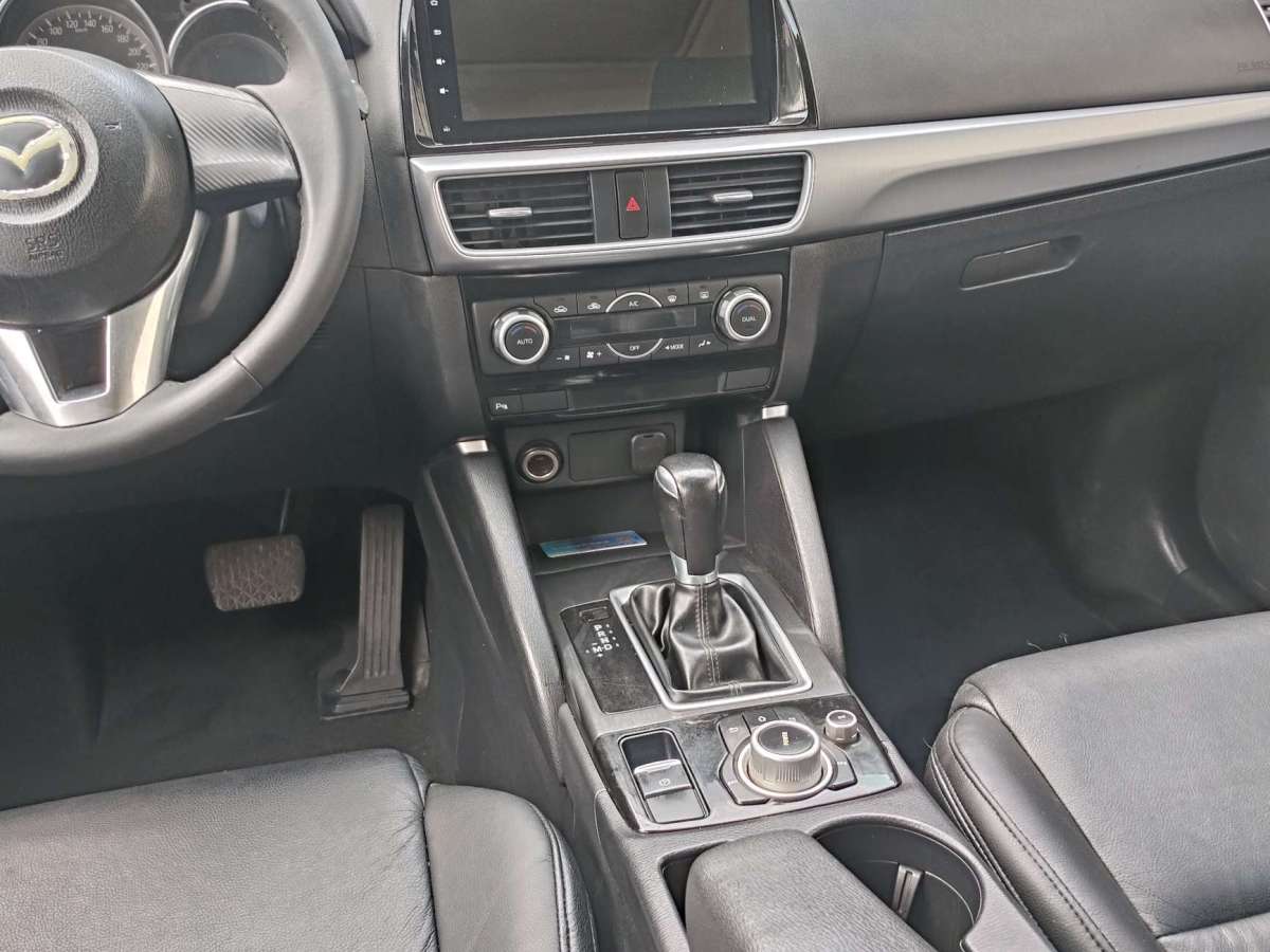 馬自達(dá) CX-5  2015款 2.0L 自動兩驅(qū)都市型圖片