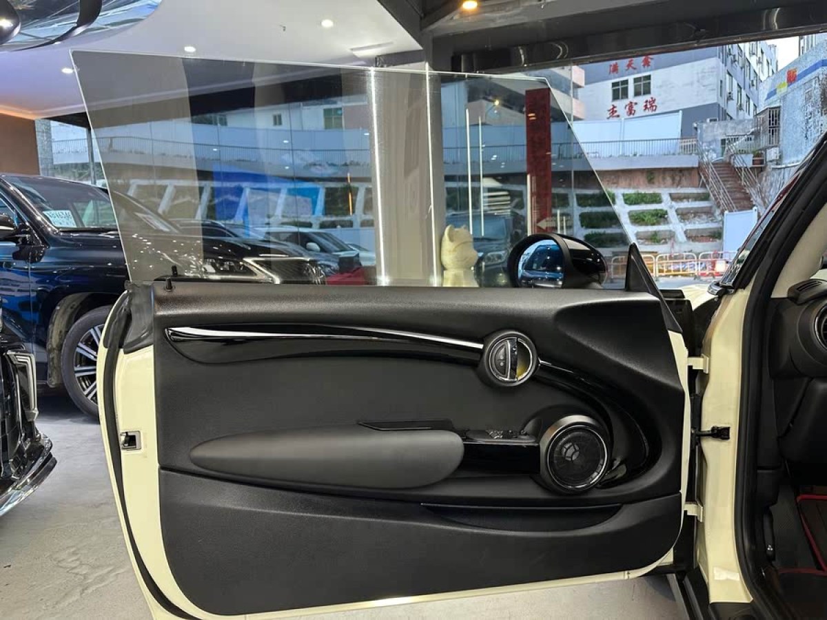 MINI MINI  2016款 2.0T COOPER S 先鋒派圖片