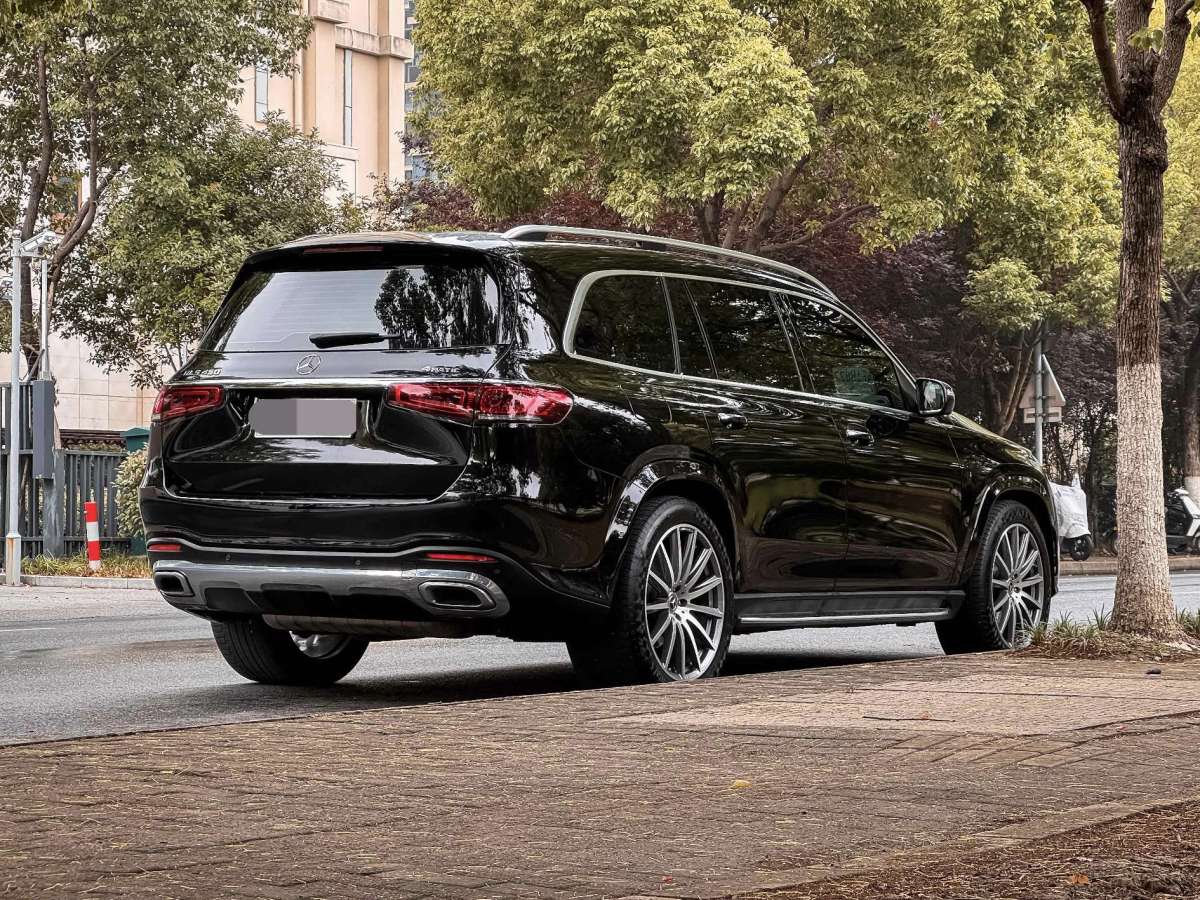 奔馳 奔馳GLS  2022款 改款二 GLS 450 4MATIC 豪華型圖片