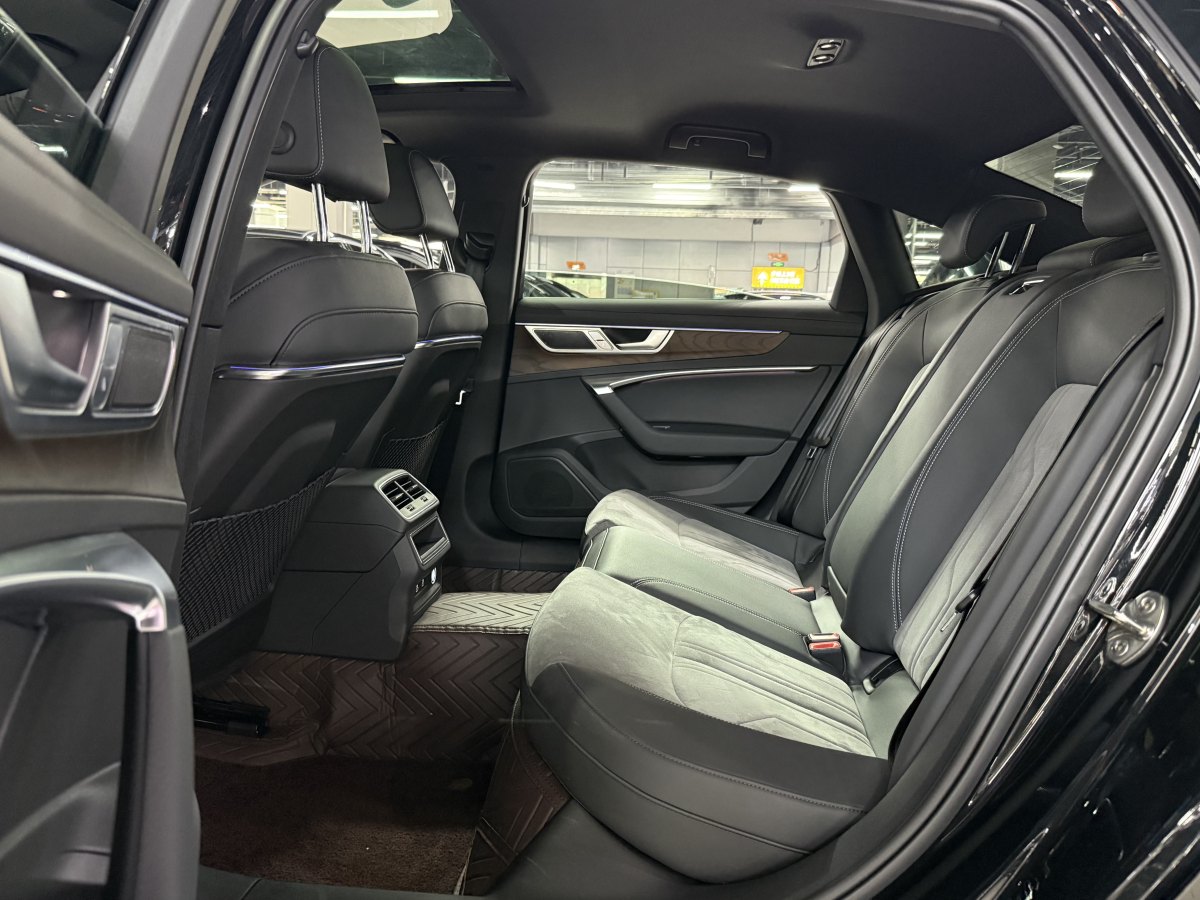 奧迪 奧迪A6L  2024款 40 TFSI 豪華動(dòng)感型圖片