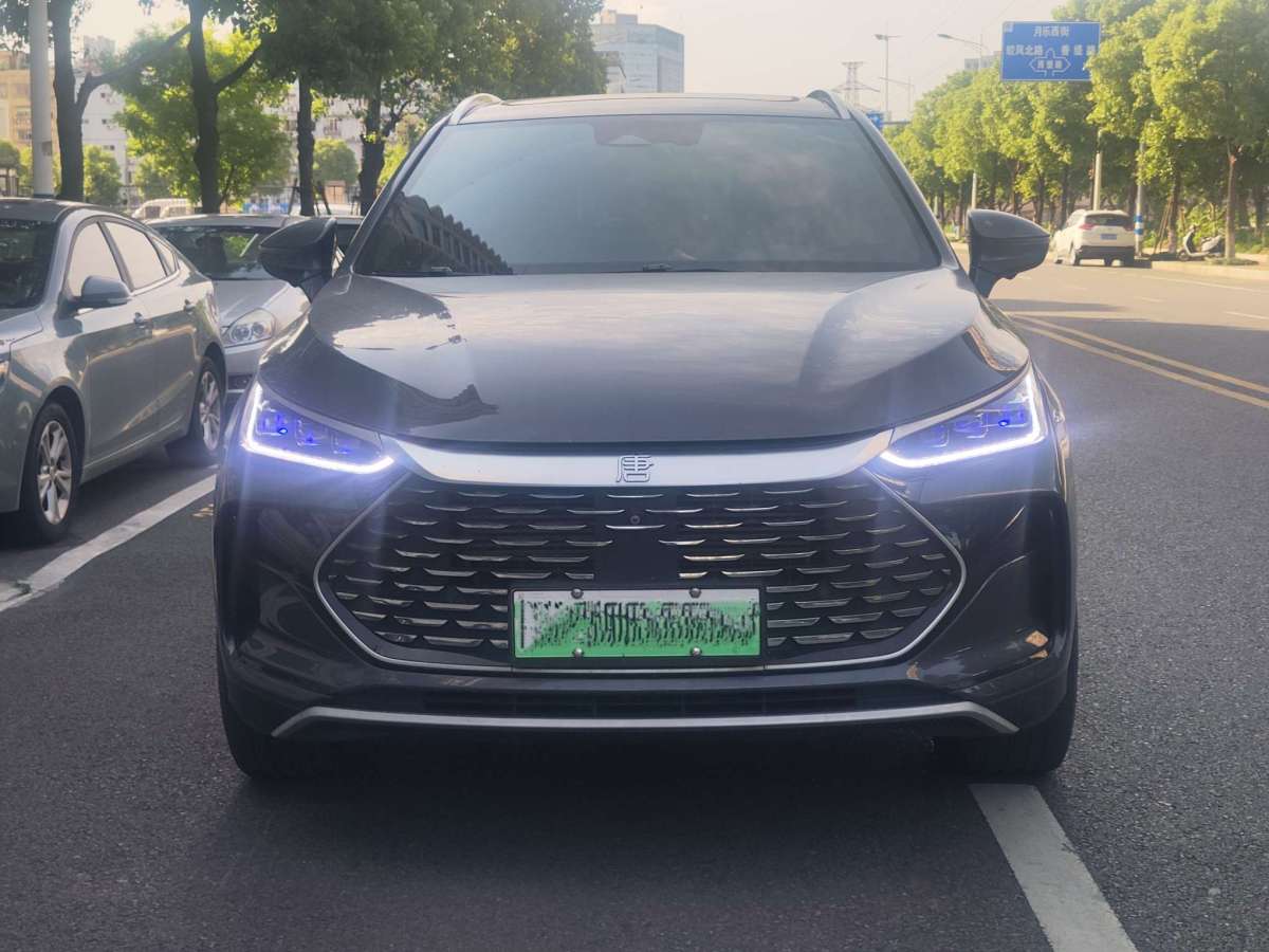 比亞迪 唐新能源  2022款 DM-p 215KM 四驅(qū)尊貴型圖片