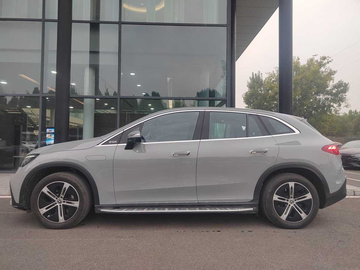 2023年7月奔馳 奔馳EQE SUV  2023款 350 4MATIC 先鋒版