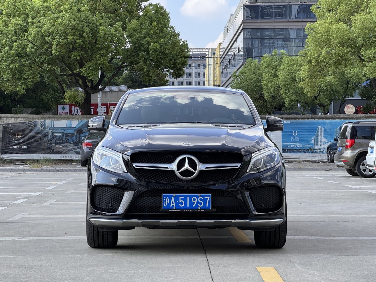 奔驰 奔驰GLE轿跑  2018款 GLE 320 4MATIC 轿跑SUV图片