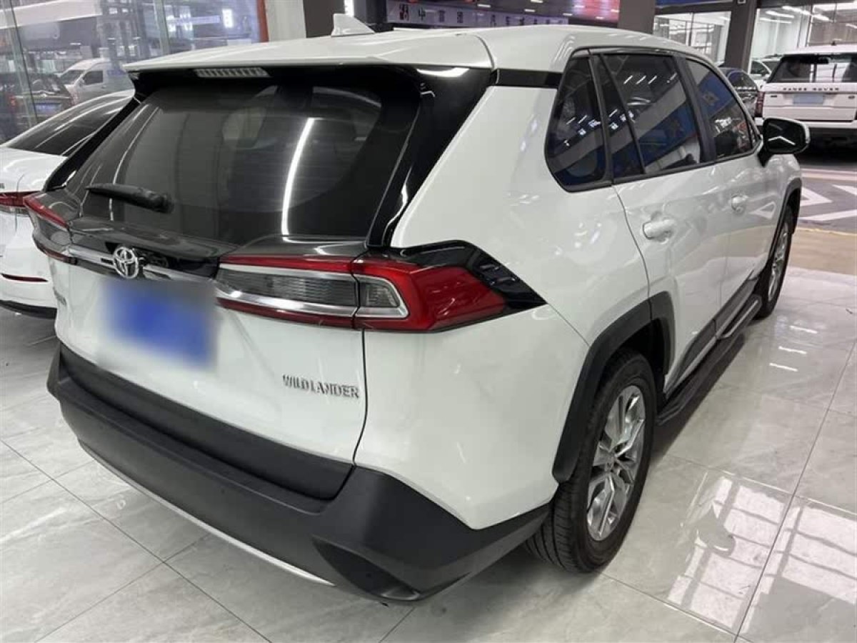 豐田 威蘭達(dá)  2022款 2.0L CVT兩驅(qū)豪華PLUS版圖片