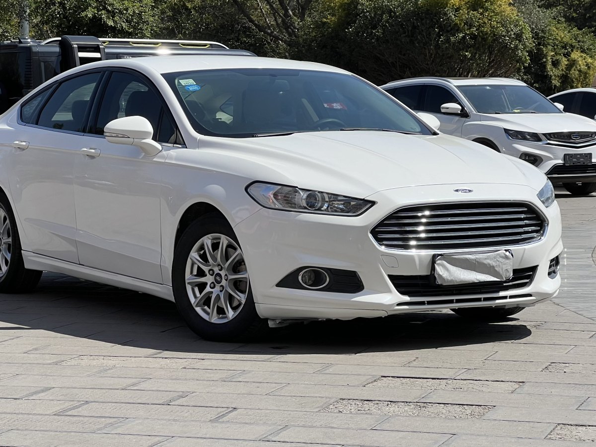 福特 蒙迪歐  2017款 改款 EcoBoost 180 時(shí)尚型圖片