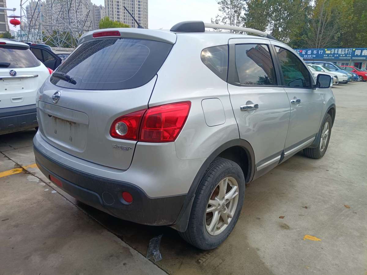 日產(chǎn) 逍客  2012款 1.6XE 風 5MT 2WD圖片