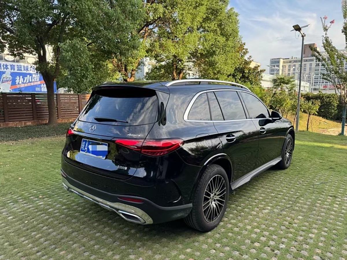 2024年4月奔馳 奔馳GLC  2023款 改款 GLC 260 L 4MATIC 豪華型 5座