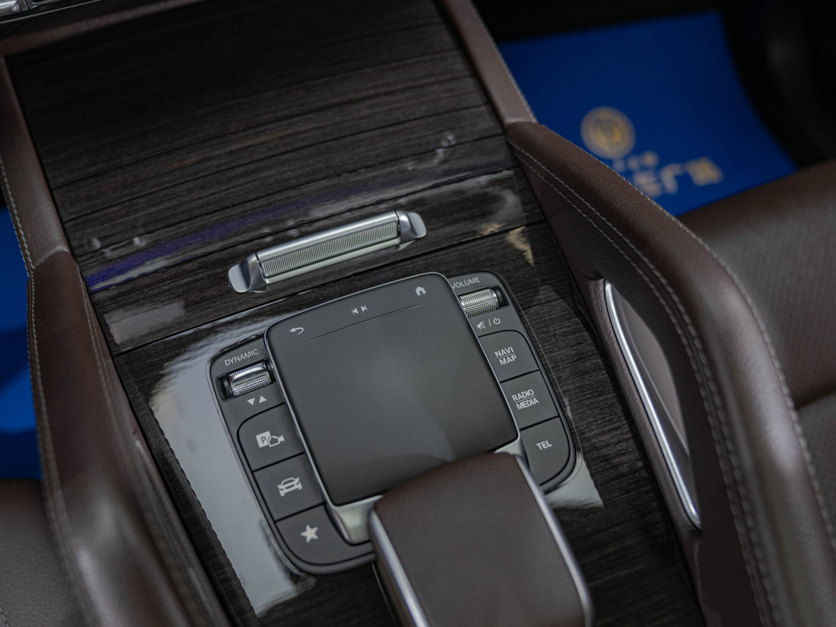 奔馳 奔馳GLE  2020款 改款 GLE 350 4MATIC 時尚型特別版圖片