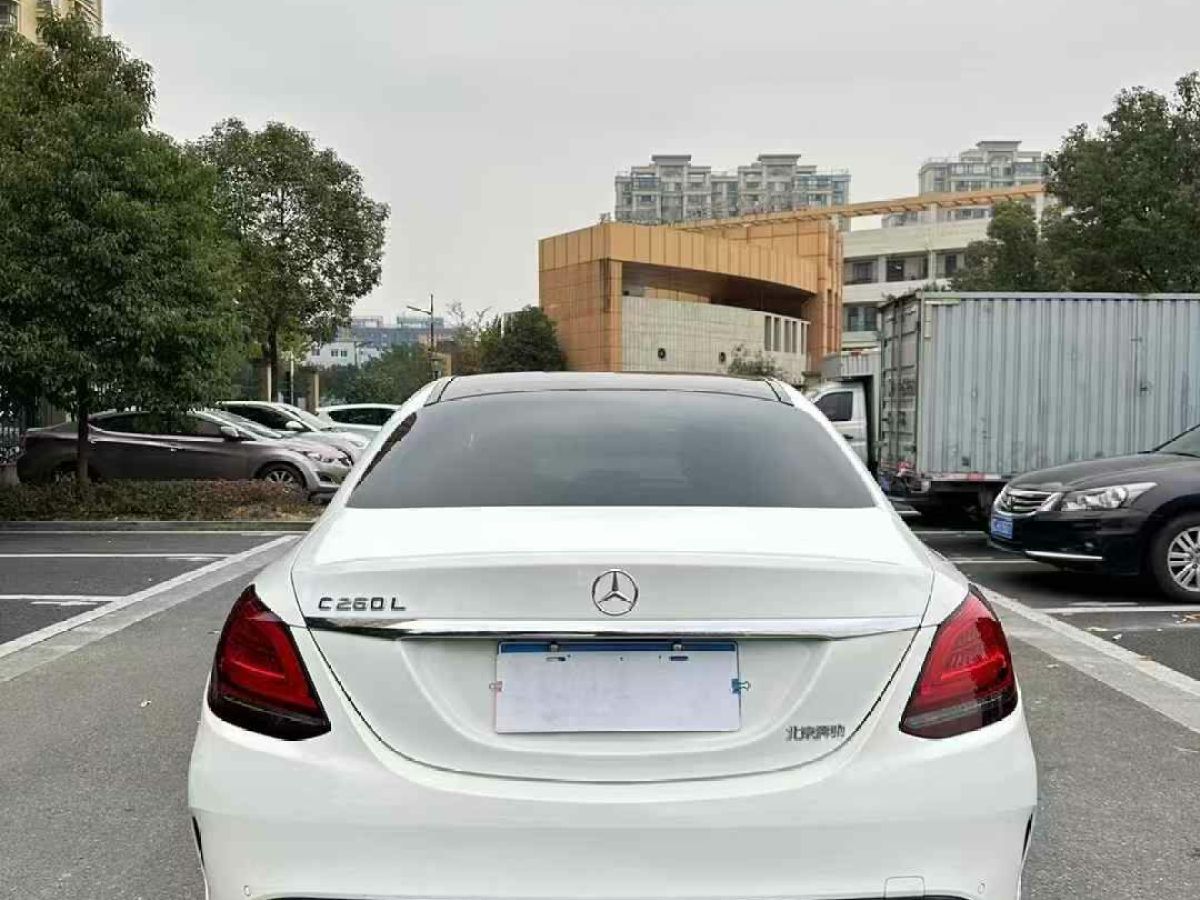 奔馳 奔馳C級(jí)  2020款 C 300 L圖片