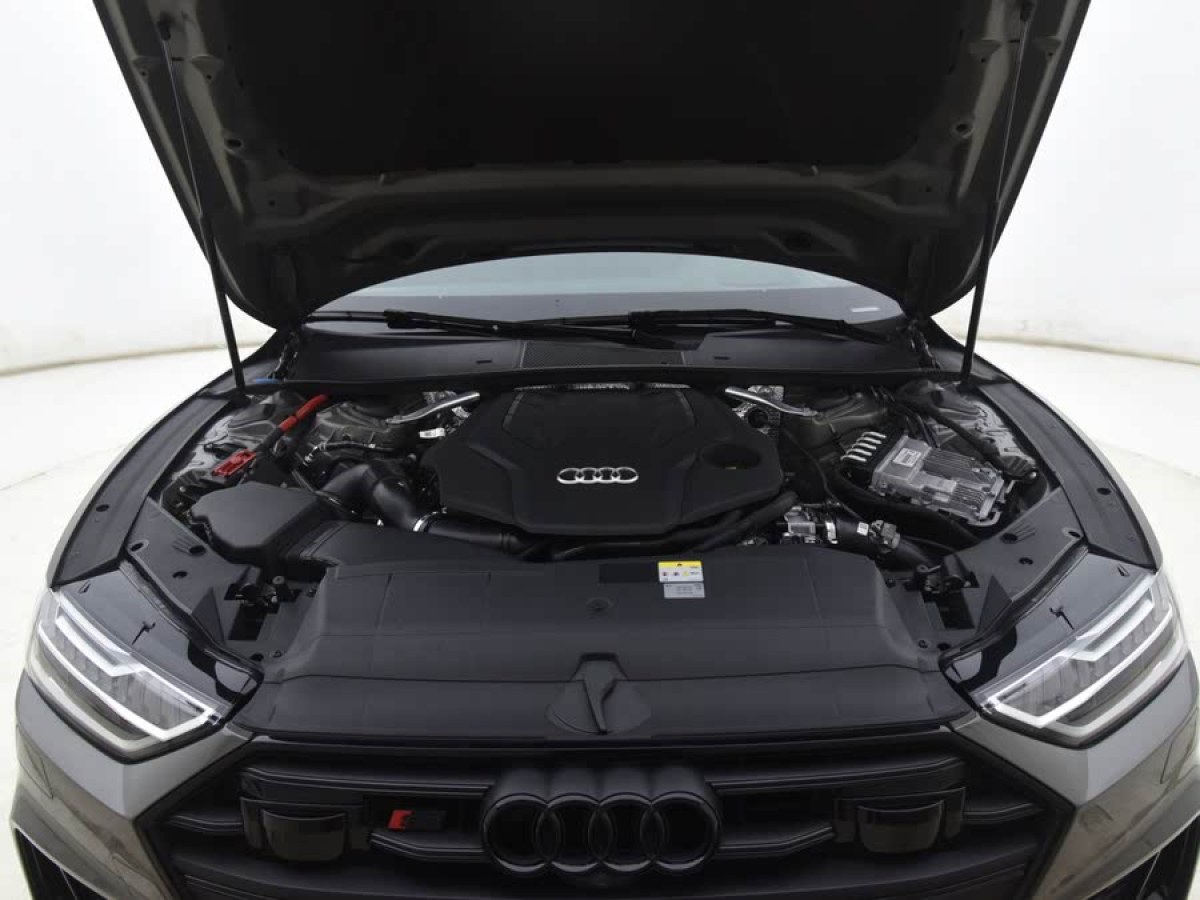 奧迪 奧迪A7  2023款 55 TFSI quattro 尊享型圖片