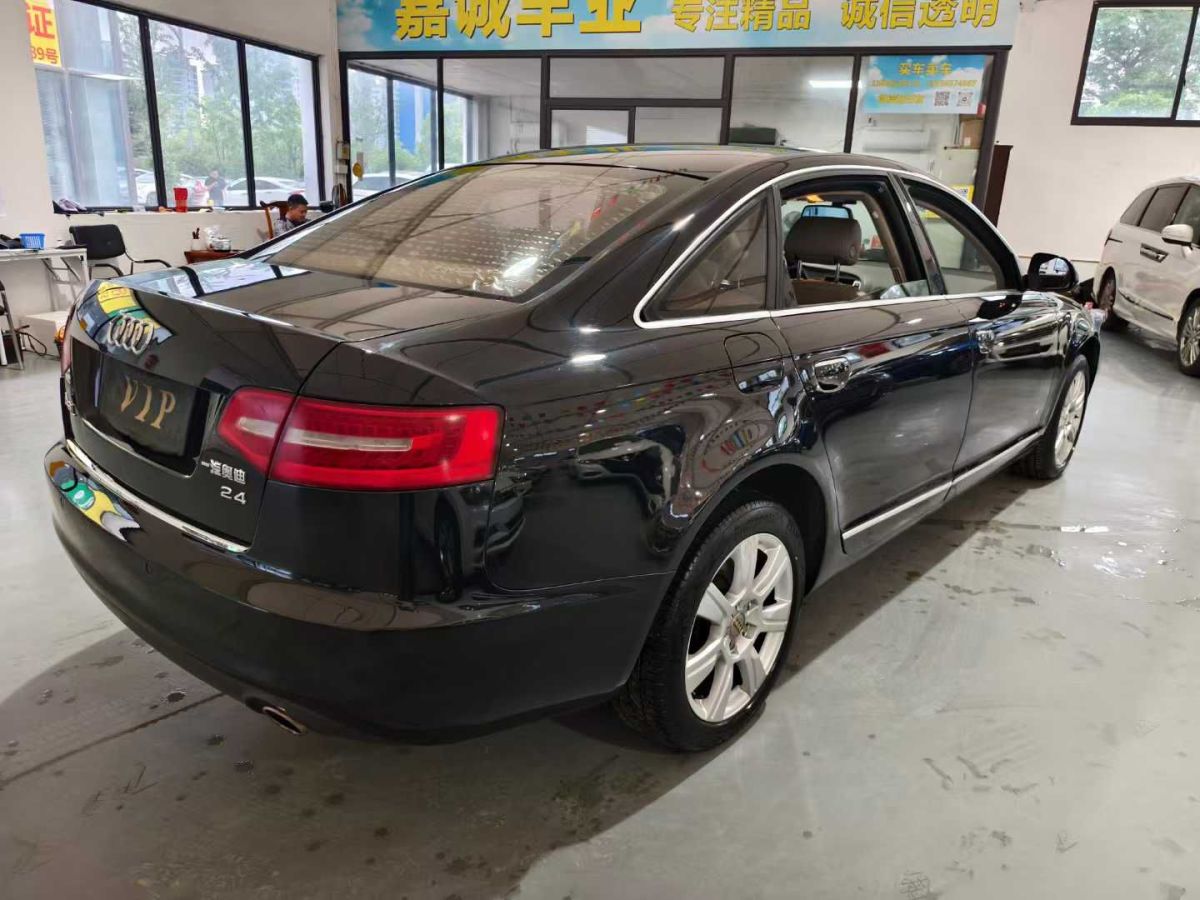 奧迪 奧迪A6L  2009款 A6L 2.8FSI 豪華型圖片