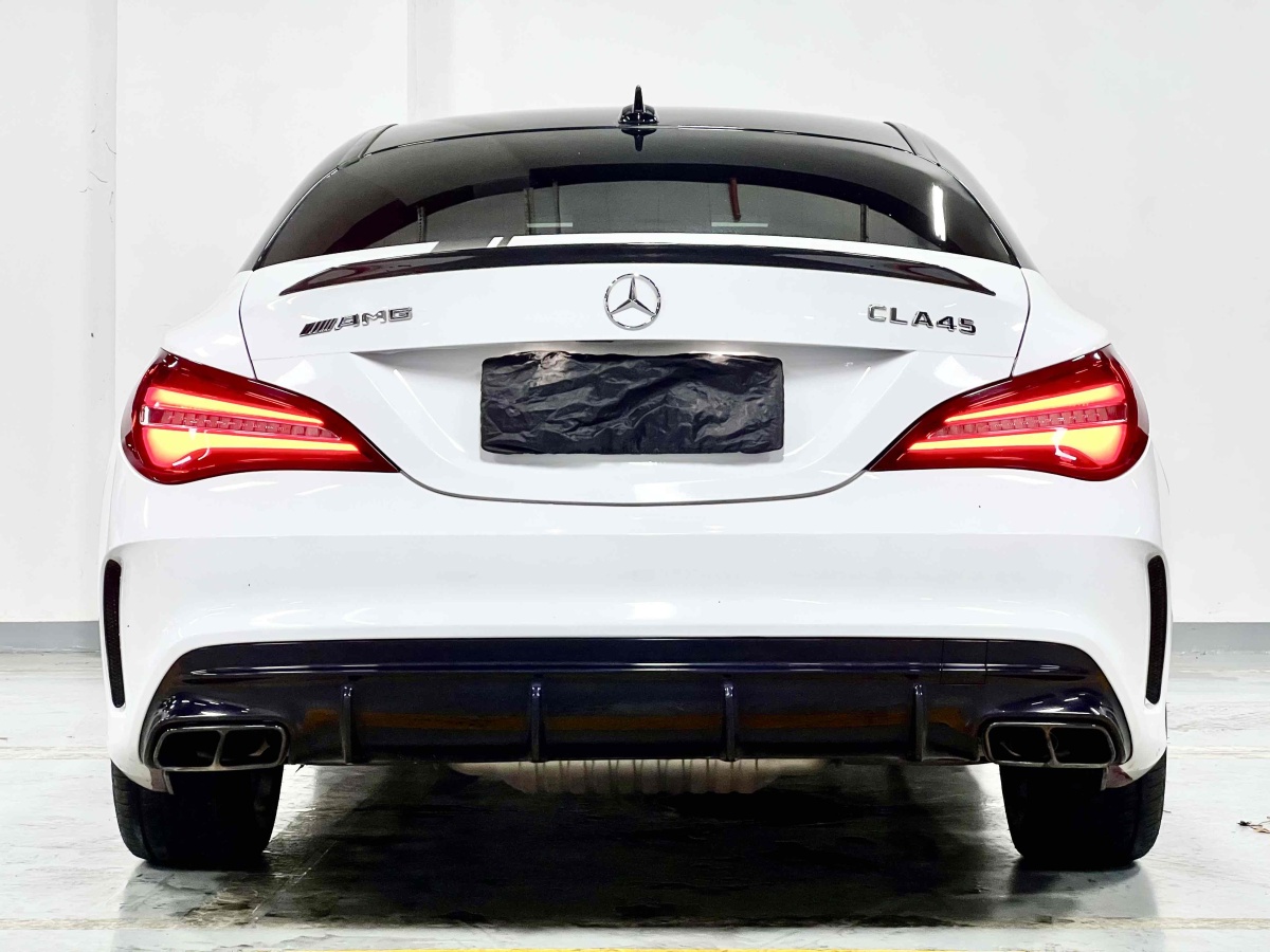 2017年5月奔馳 奔馳CLA級(jí)AMG  2017款 改款 AMG CLA 45 4MATIC