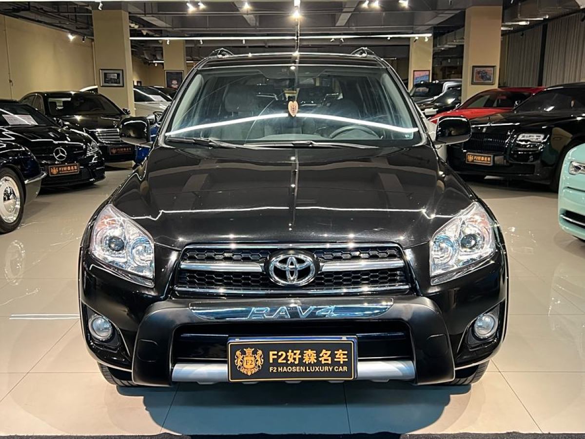 豐田 RAV4榮放  2011款 2.4L 自動四驅(qū)至臻導(dǎo)航版圖片