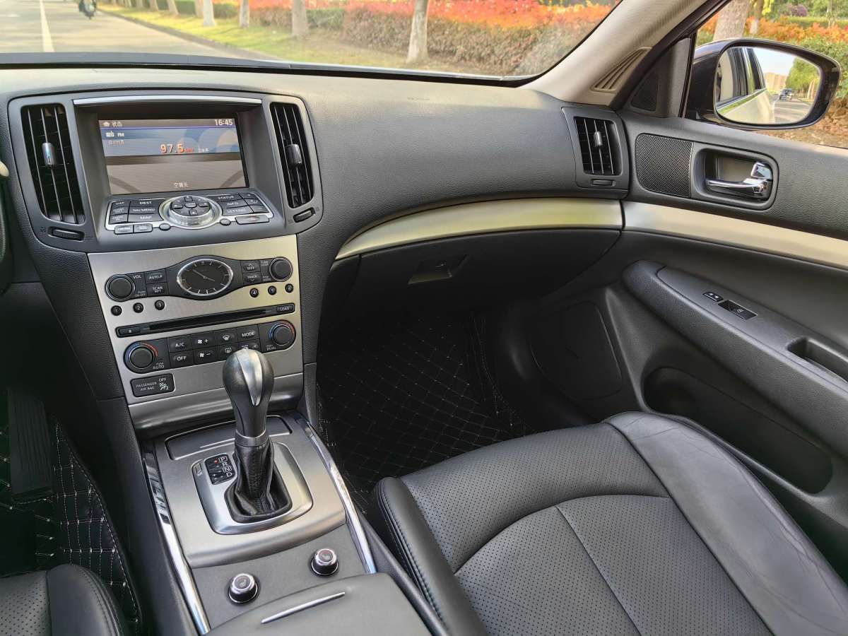 2014年6月英菲尼迪 G系  2013款 G25 Sedan 豪华运动版