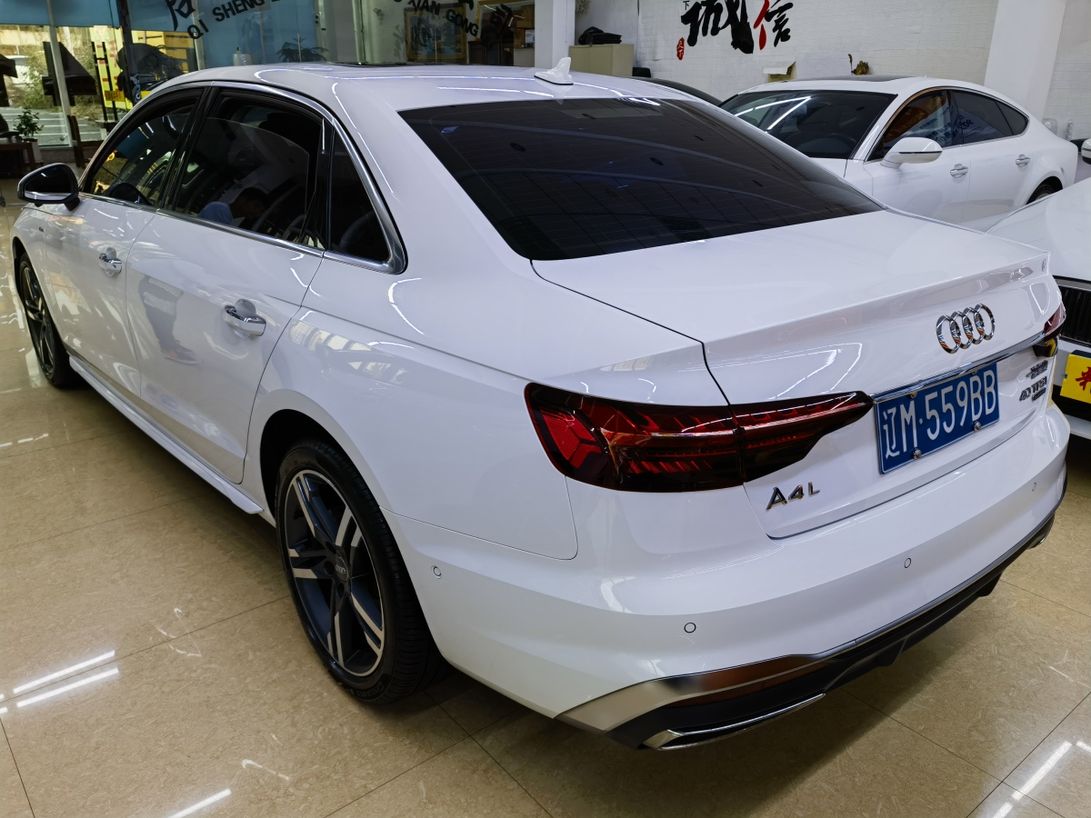 奧迪 奧迪A4L  2020款 40 TFSI quattro 豪華致雅型圖片