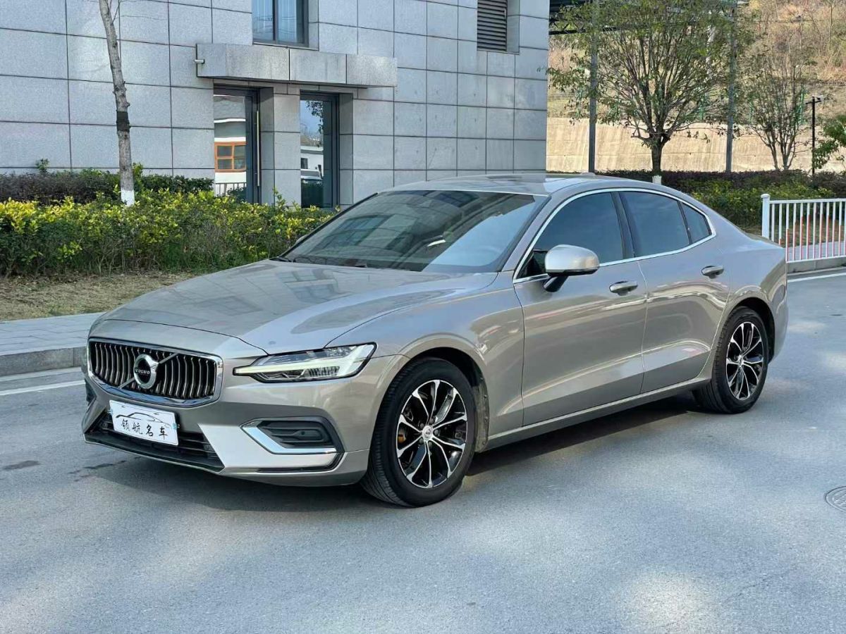 2020年1月沃爾沃 S60L  2020款 T3 智行豪華版