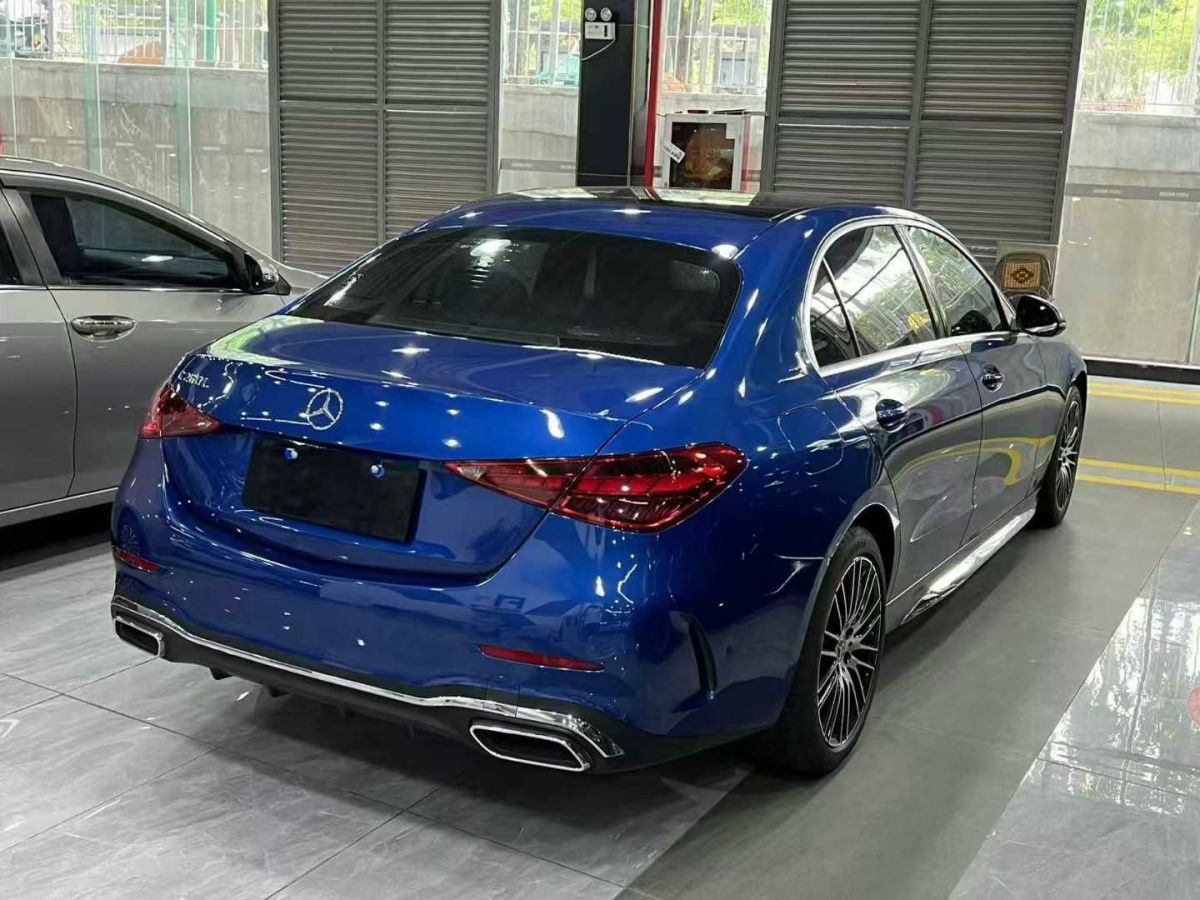 奔馳 奔馳C級(jí)  2022款 C 200 L 運(yùn)動(dòng)版圖片