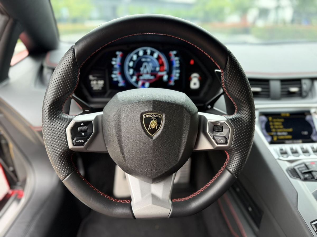 蘭博基尼 Aventador  2017款 Aventador S圖片