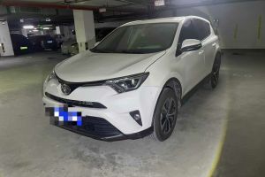 RAV4榮放 豐田 2.0L CVT兩驅(qū)風(fēng)尚X版