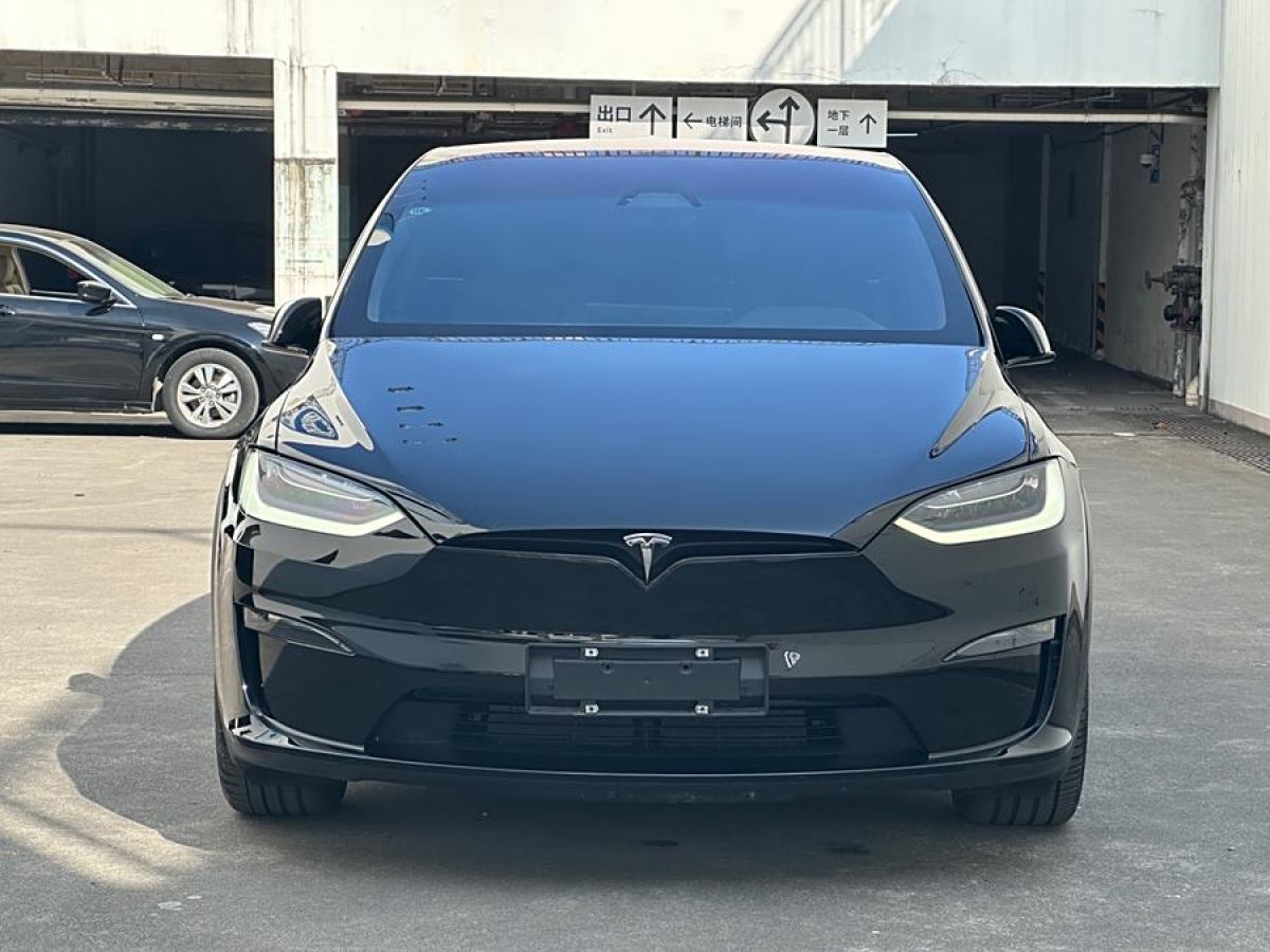 特斯拉 Model X  2023款 雙電機(jī)全輪驅(qū)動(dòng)版圖片