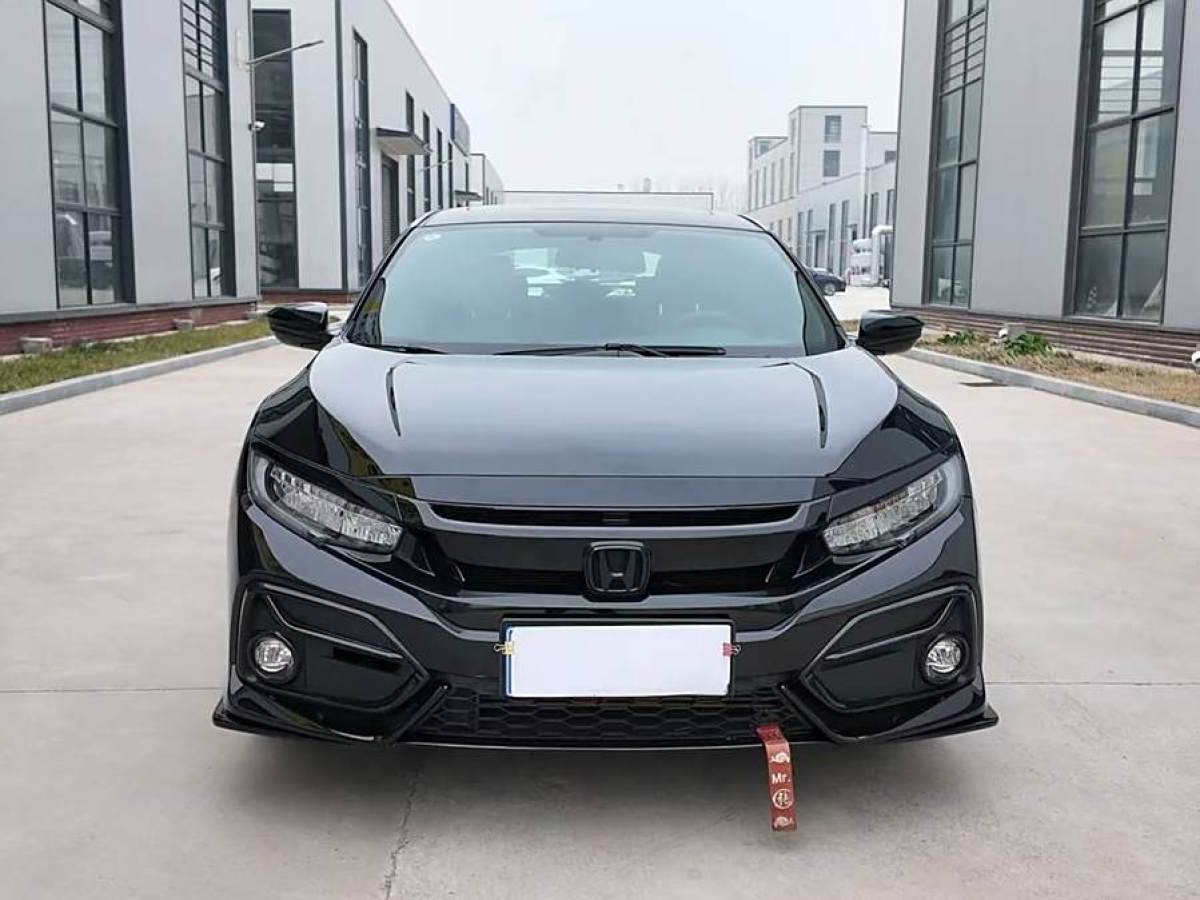 本田 思域  2021款 HATCHBACK 220TURBO CVT潮酷控圖片