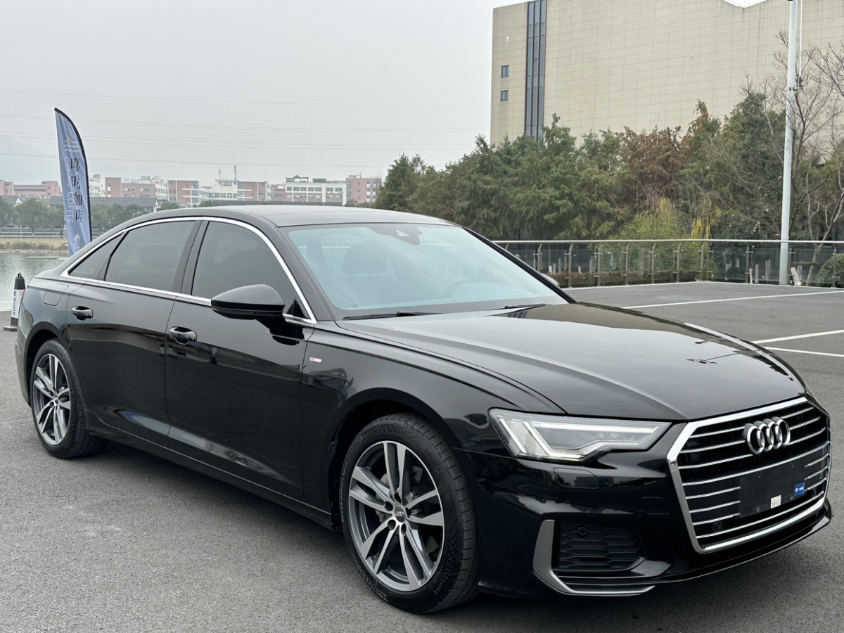 奧迪 奧迪A6L  2019款 40 TFSI 豪華動感型圖片